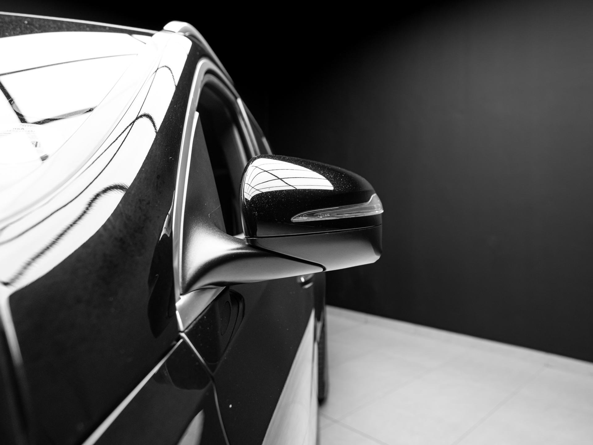 black mercedes gls450d 7