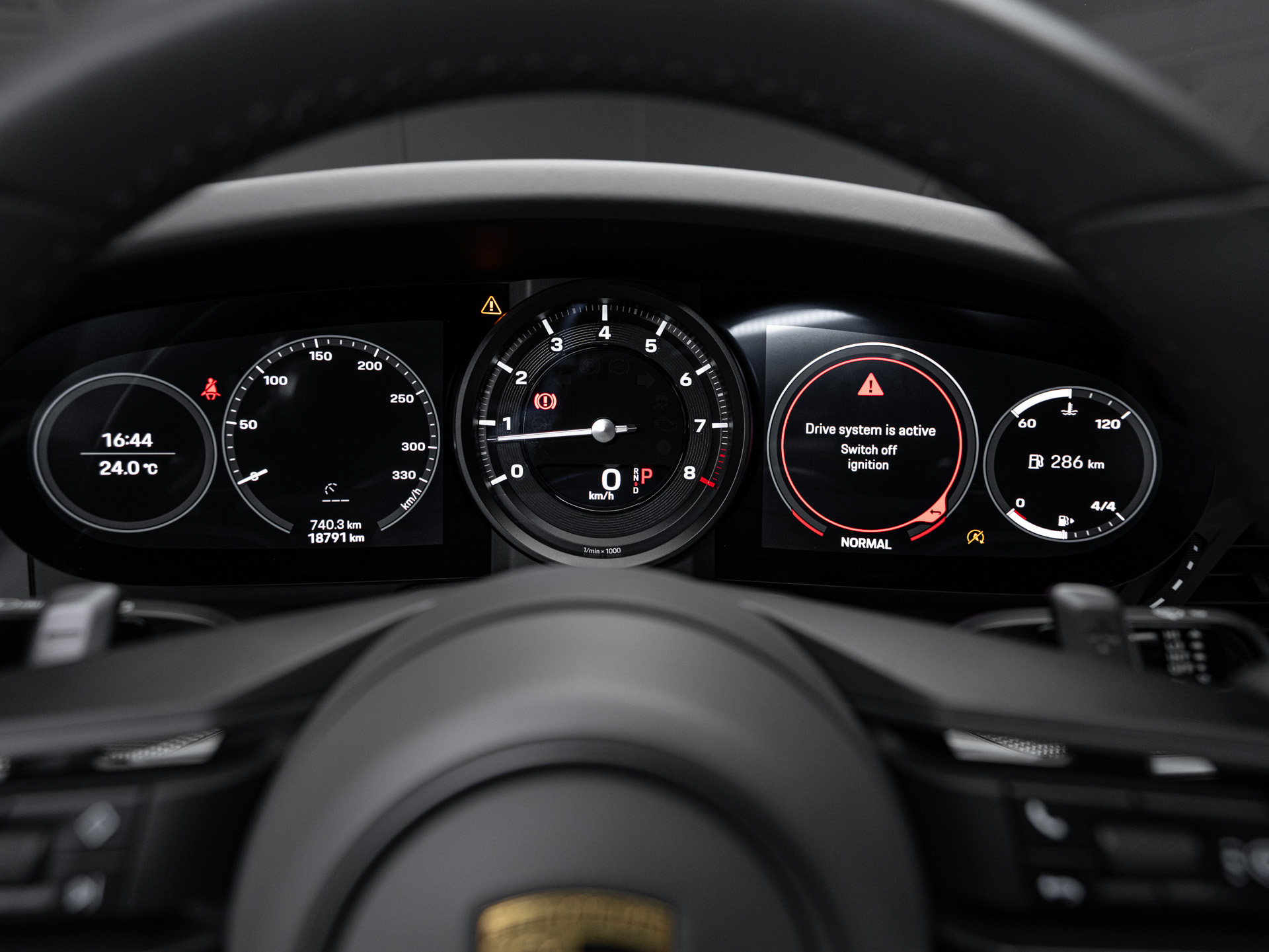 black porsche 911 targa 4 22