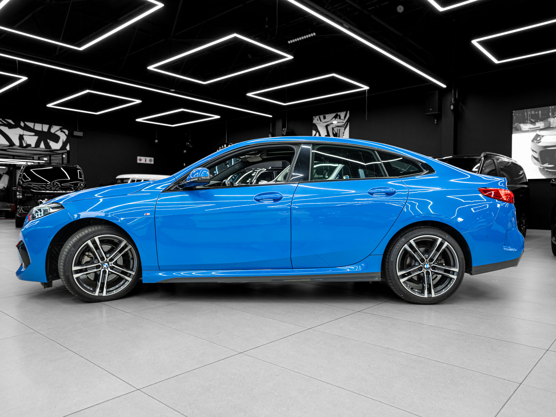blue bmw 218i gran coupe 14