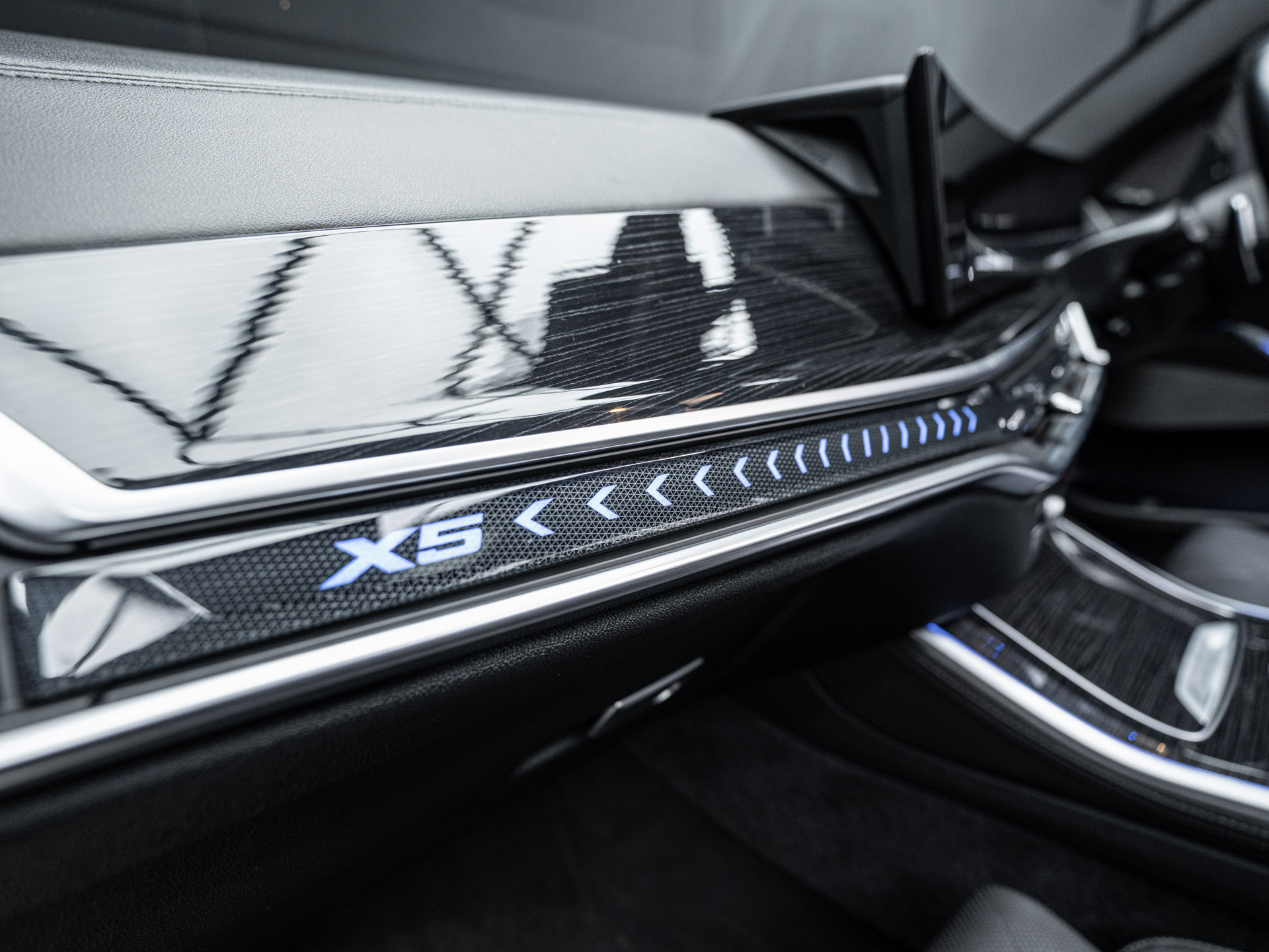 blue bmw x5 26