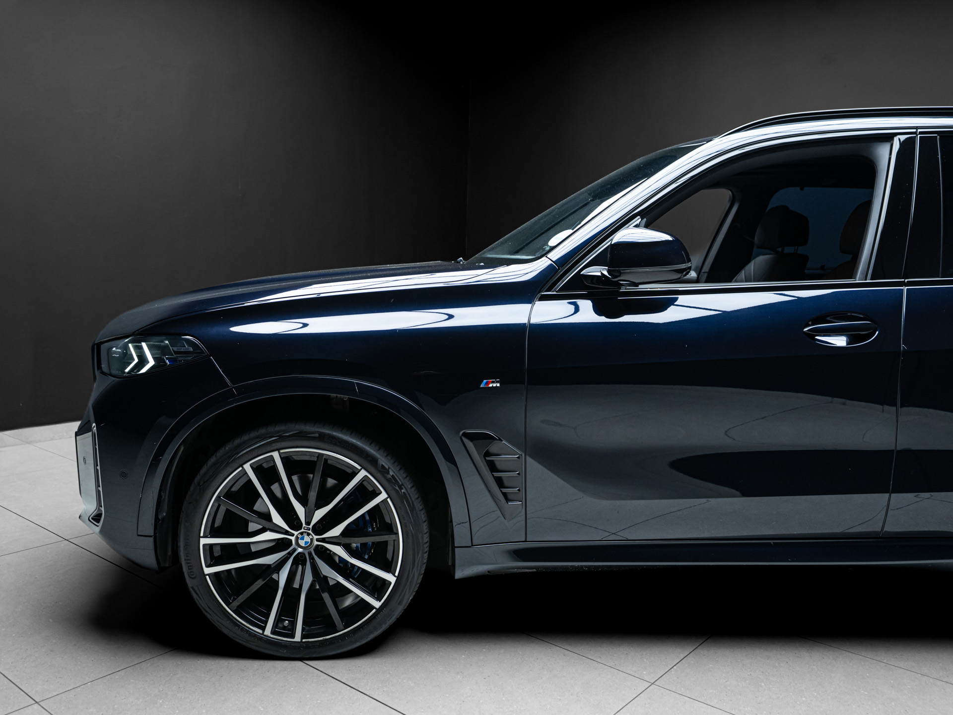 blue bmw x5 3