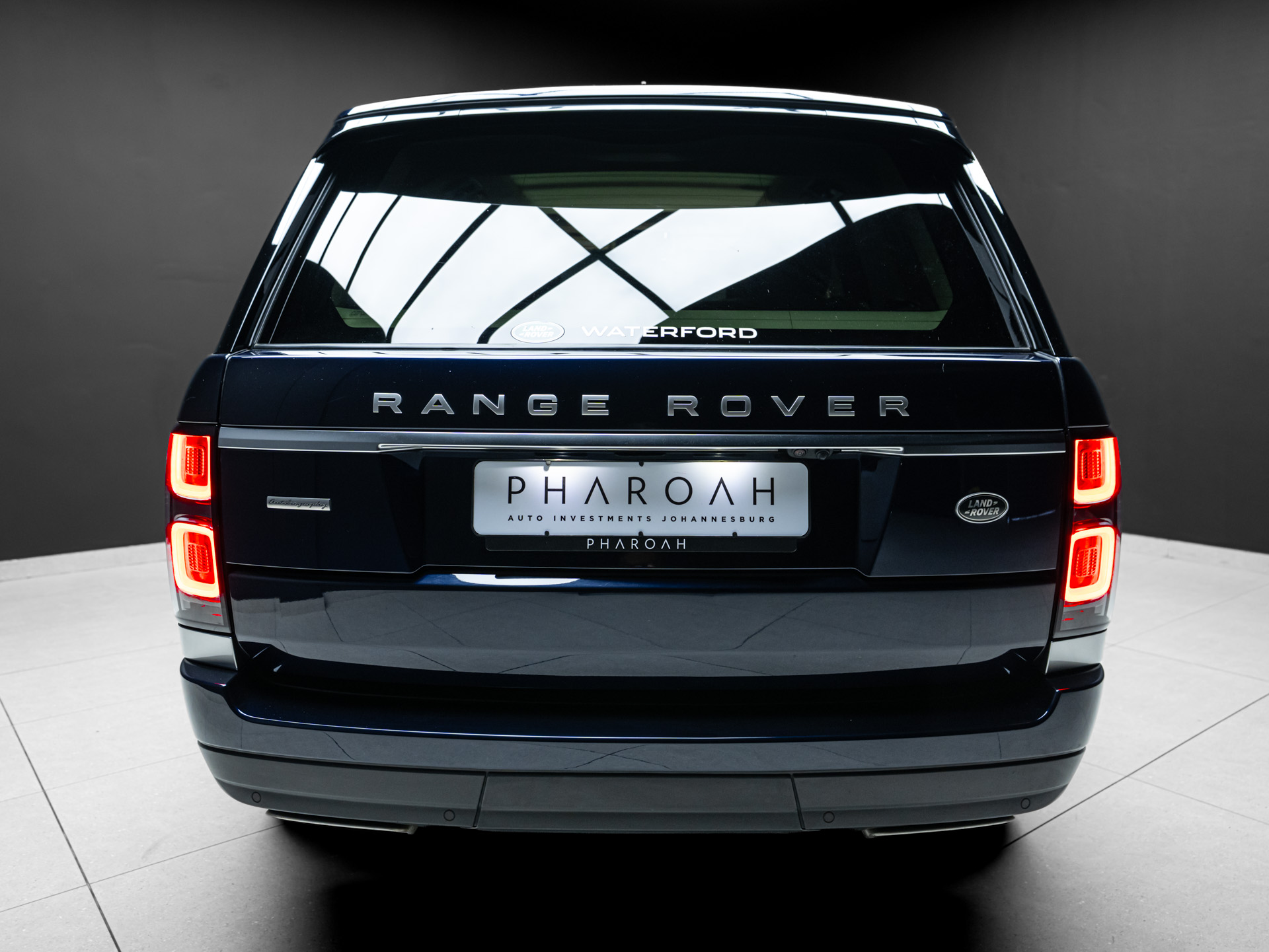 blue range rover autobiography 14
