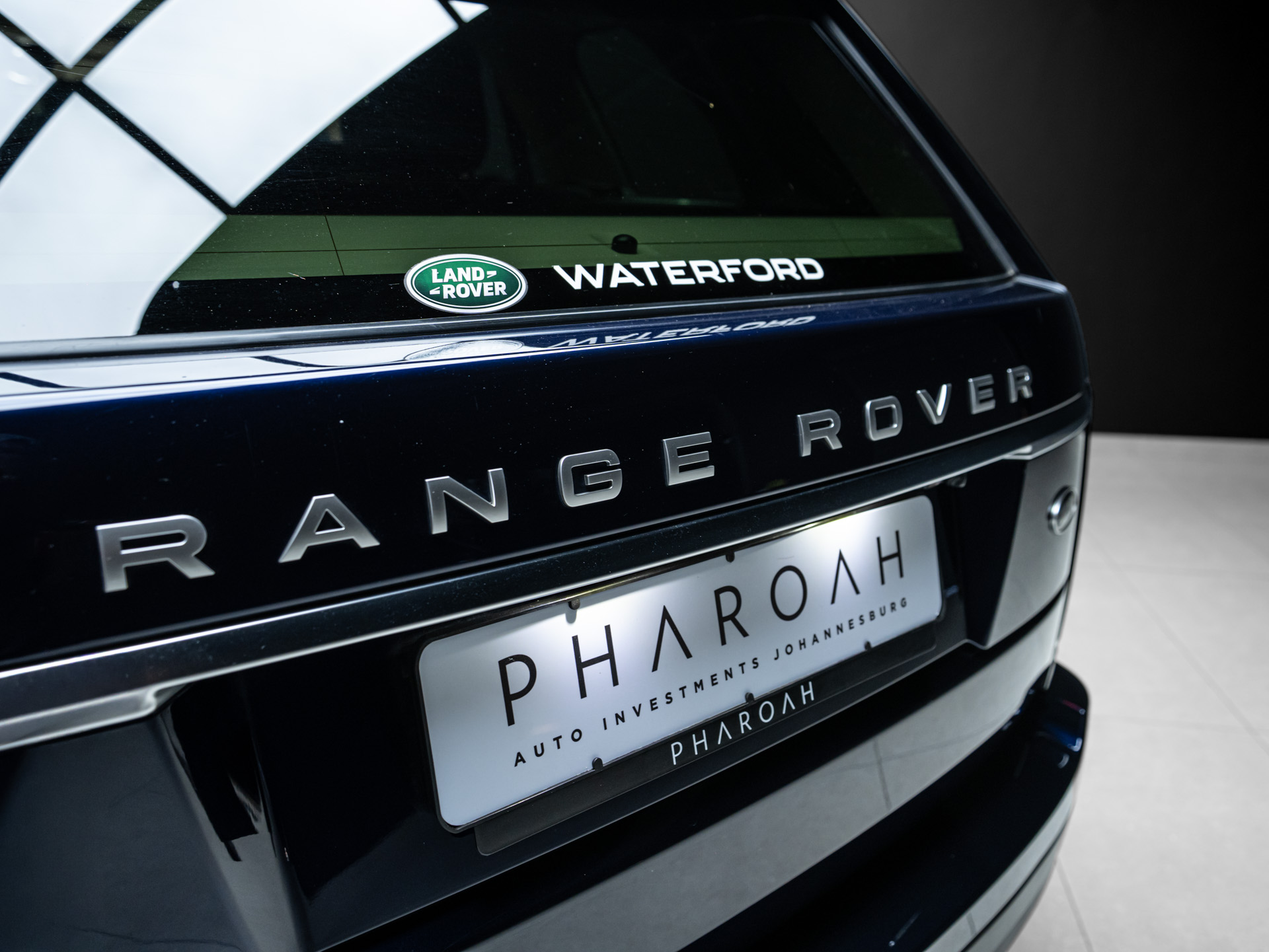 blue range rover autobiography 16