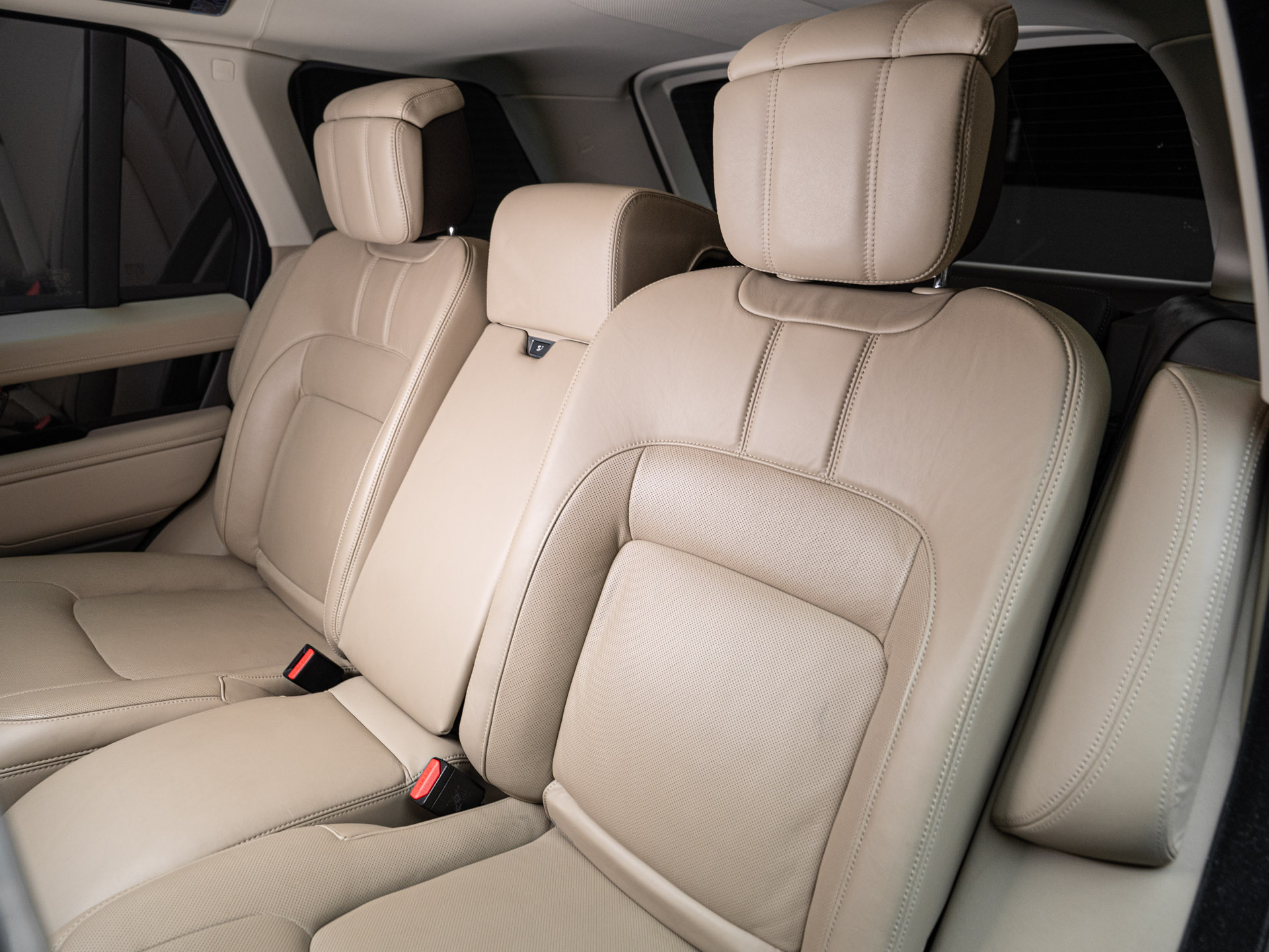 blue range rover autobiography 28