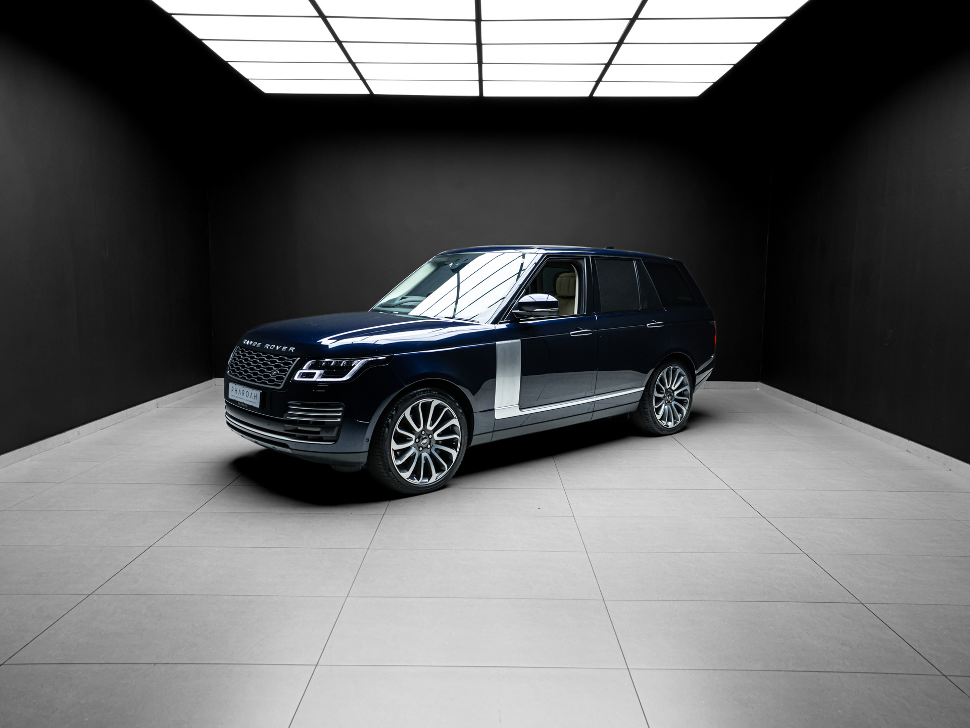 blue range rover autobiography