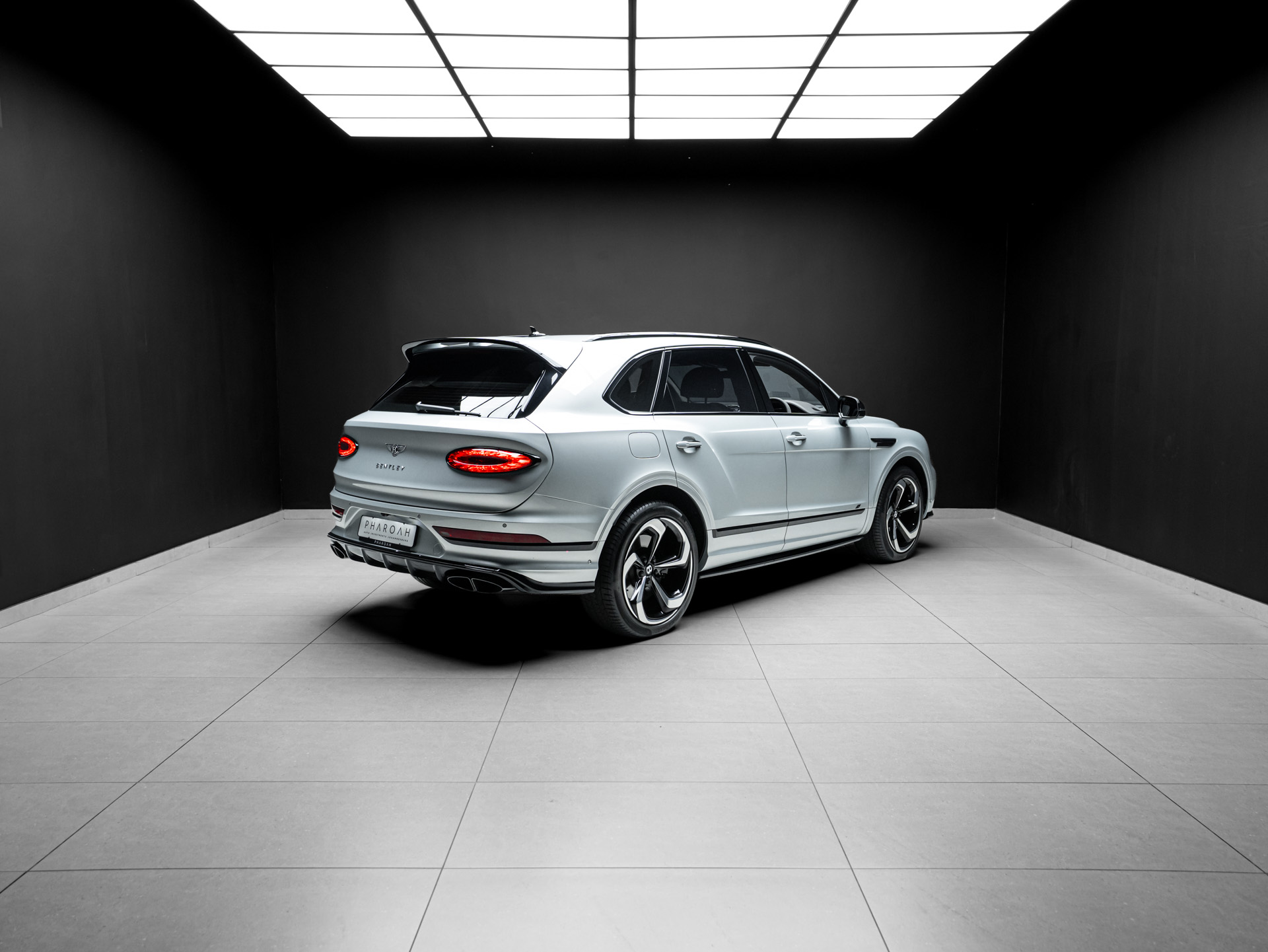 breeze blue bentley bentayga s 11