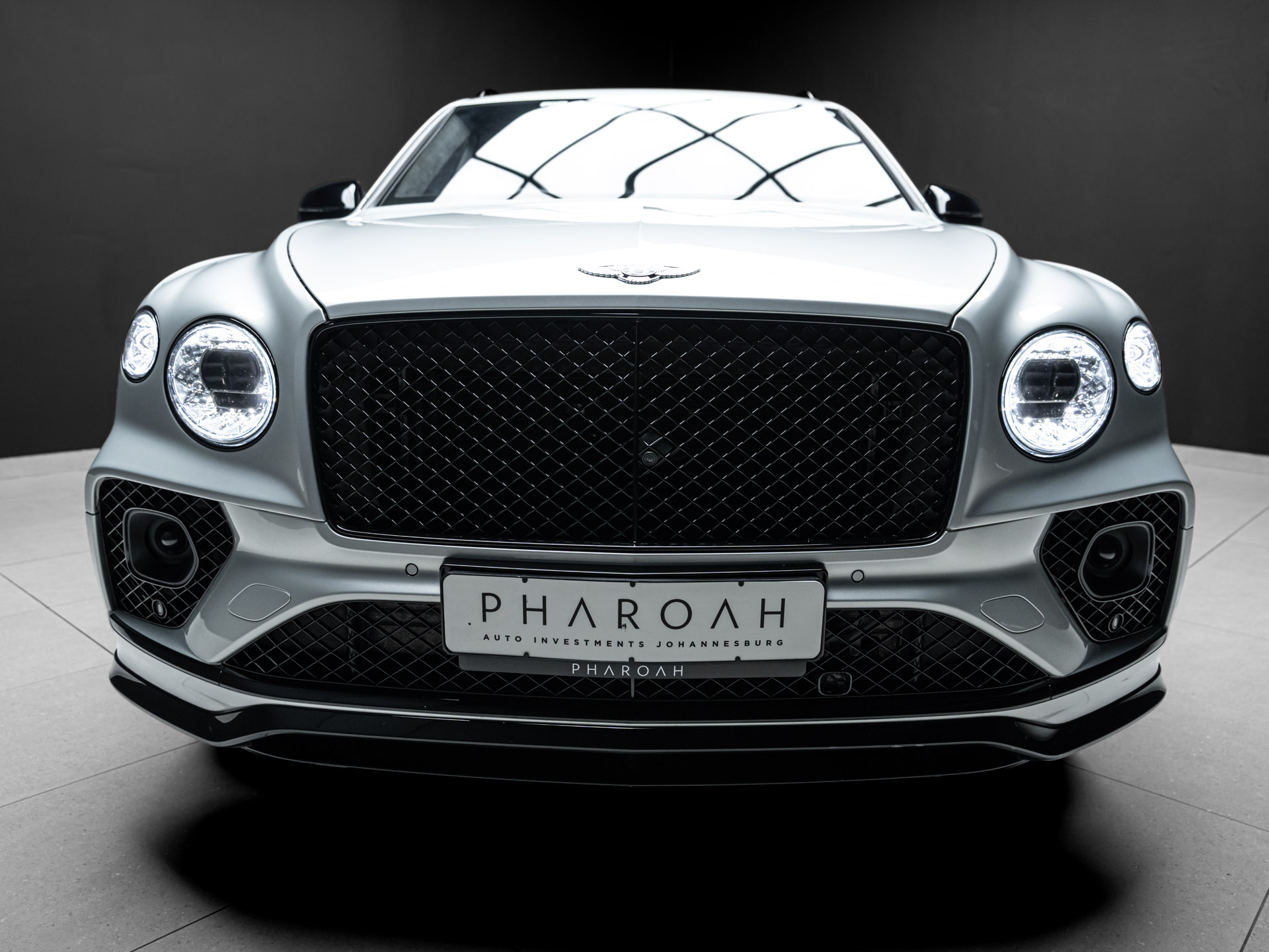 breeze blue bentley bentayga s 7