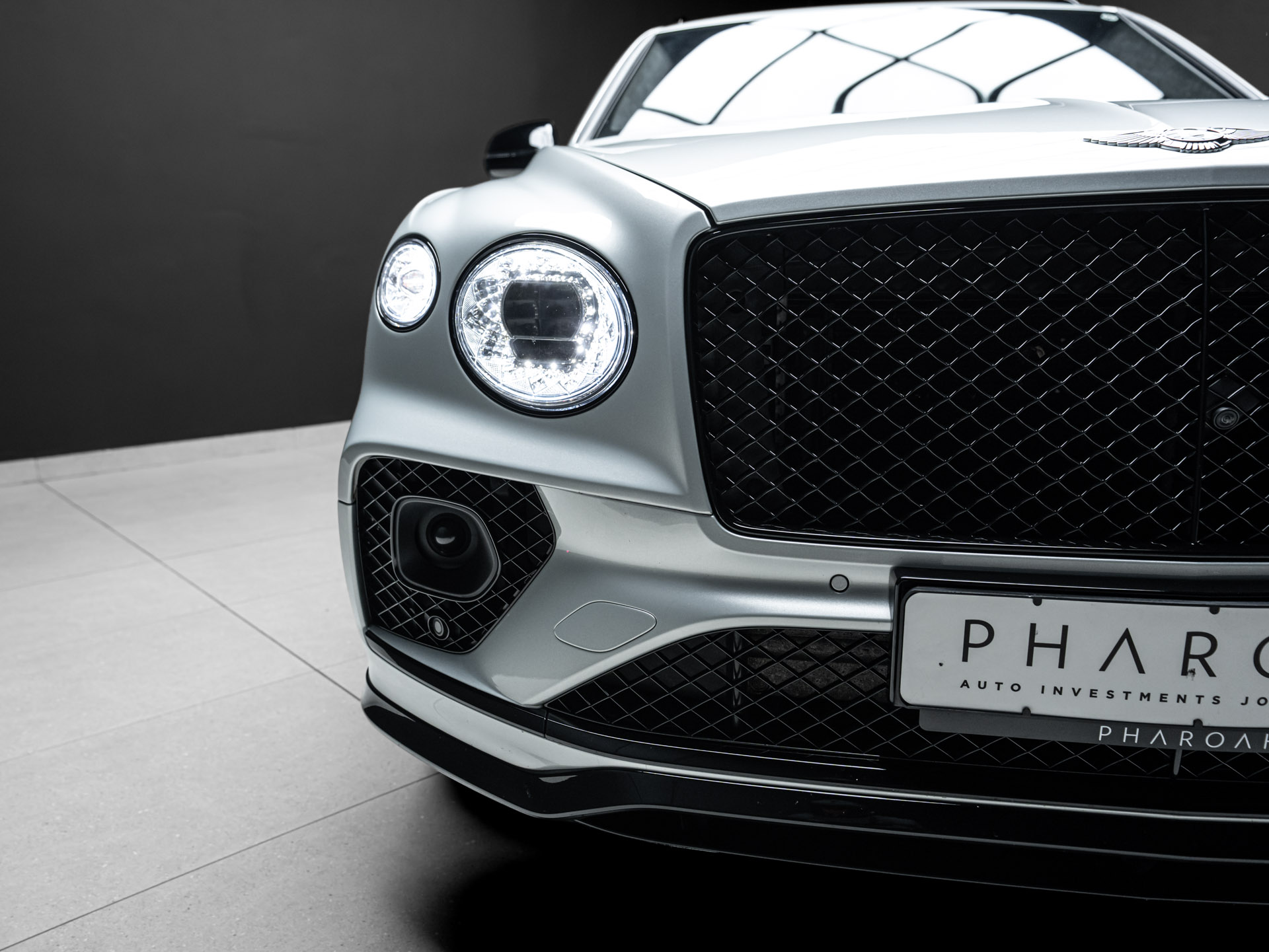 breeze blue bentley bentayga s 8