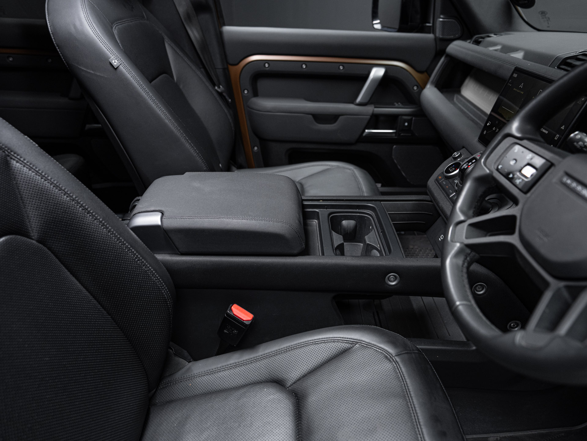 brown land rover defender d300 20