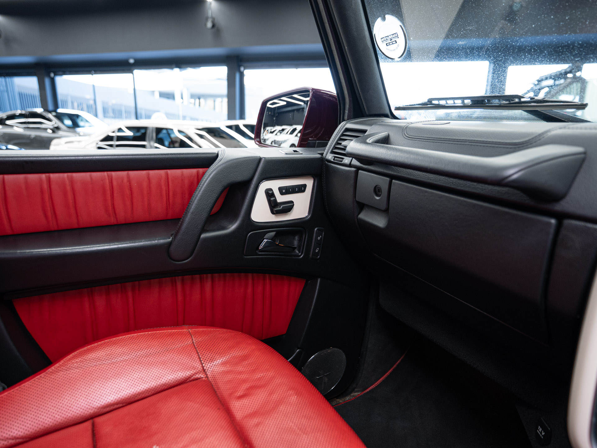 burgundy mercedes g350 24