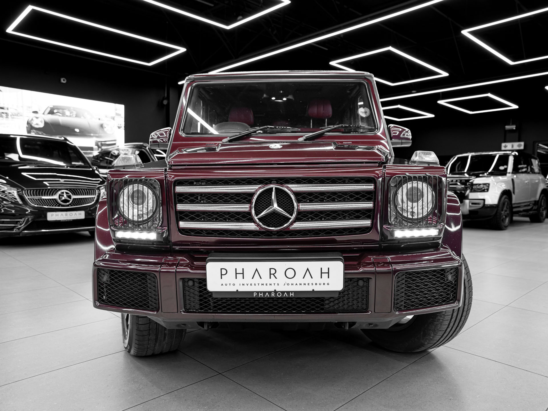 burgundy mercedes g350 3