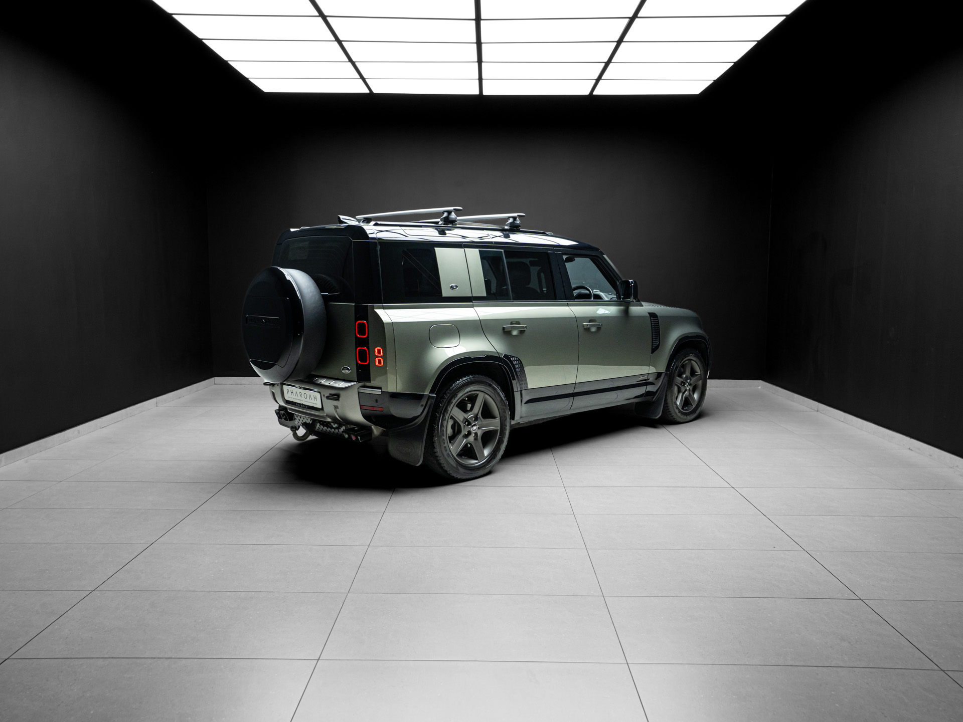 green land rover defender 12