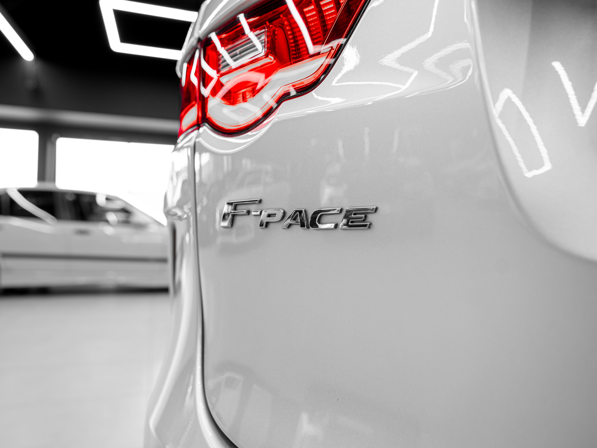 grey jaguar f pace svr 11