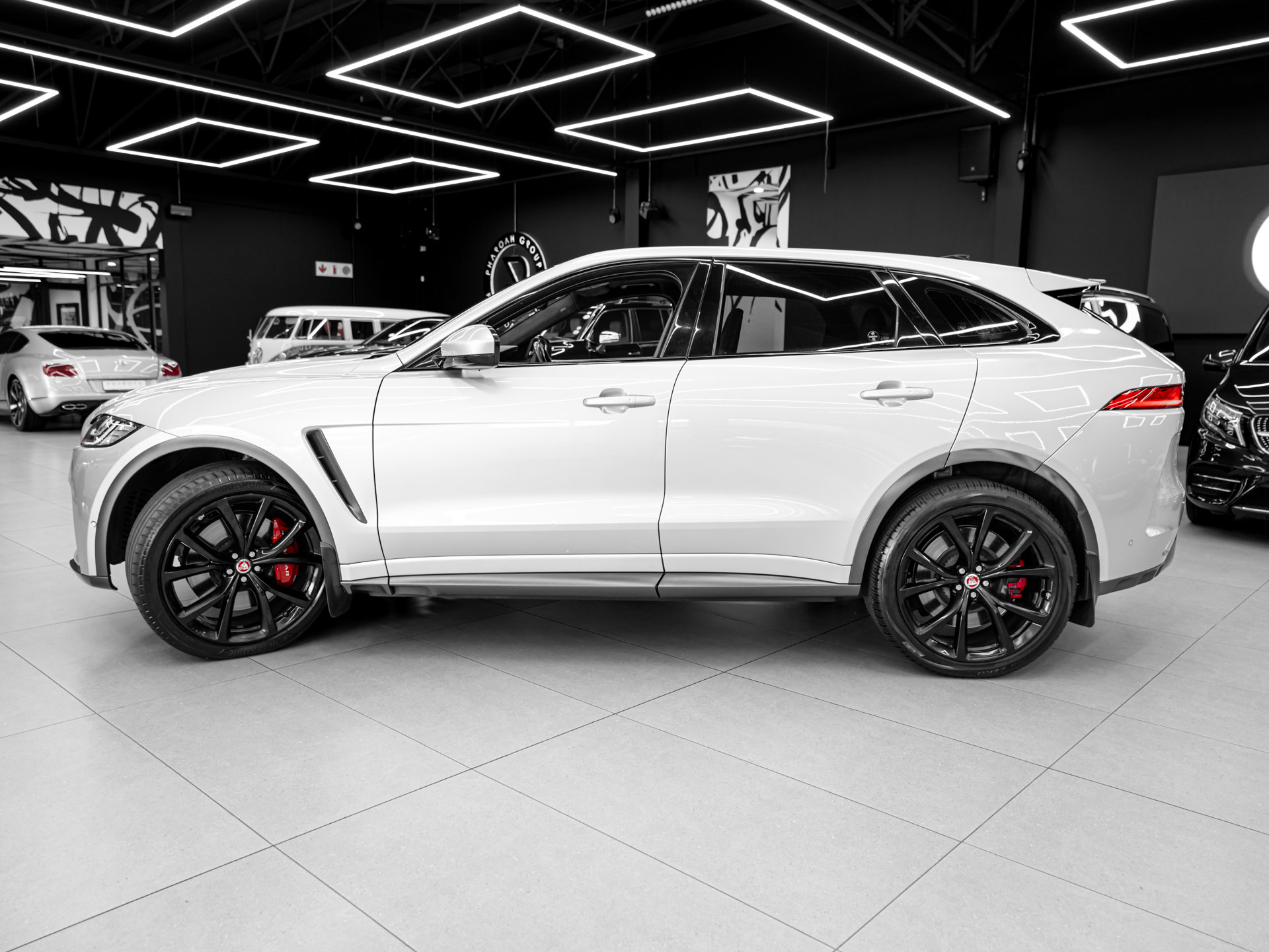 grey jaguar f pace svr 14