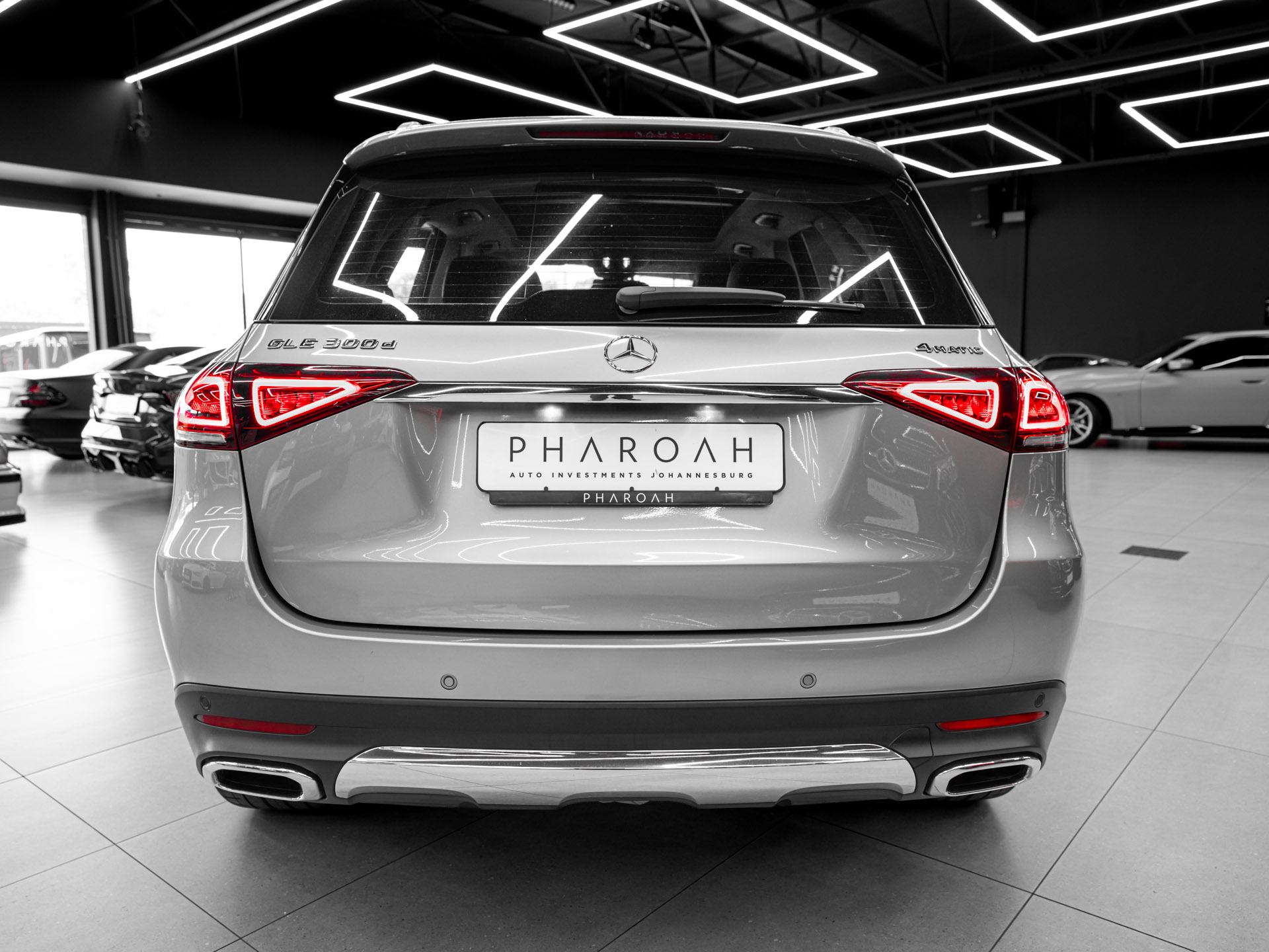 grey mercedes gle300d 11
