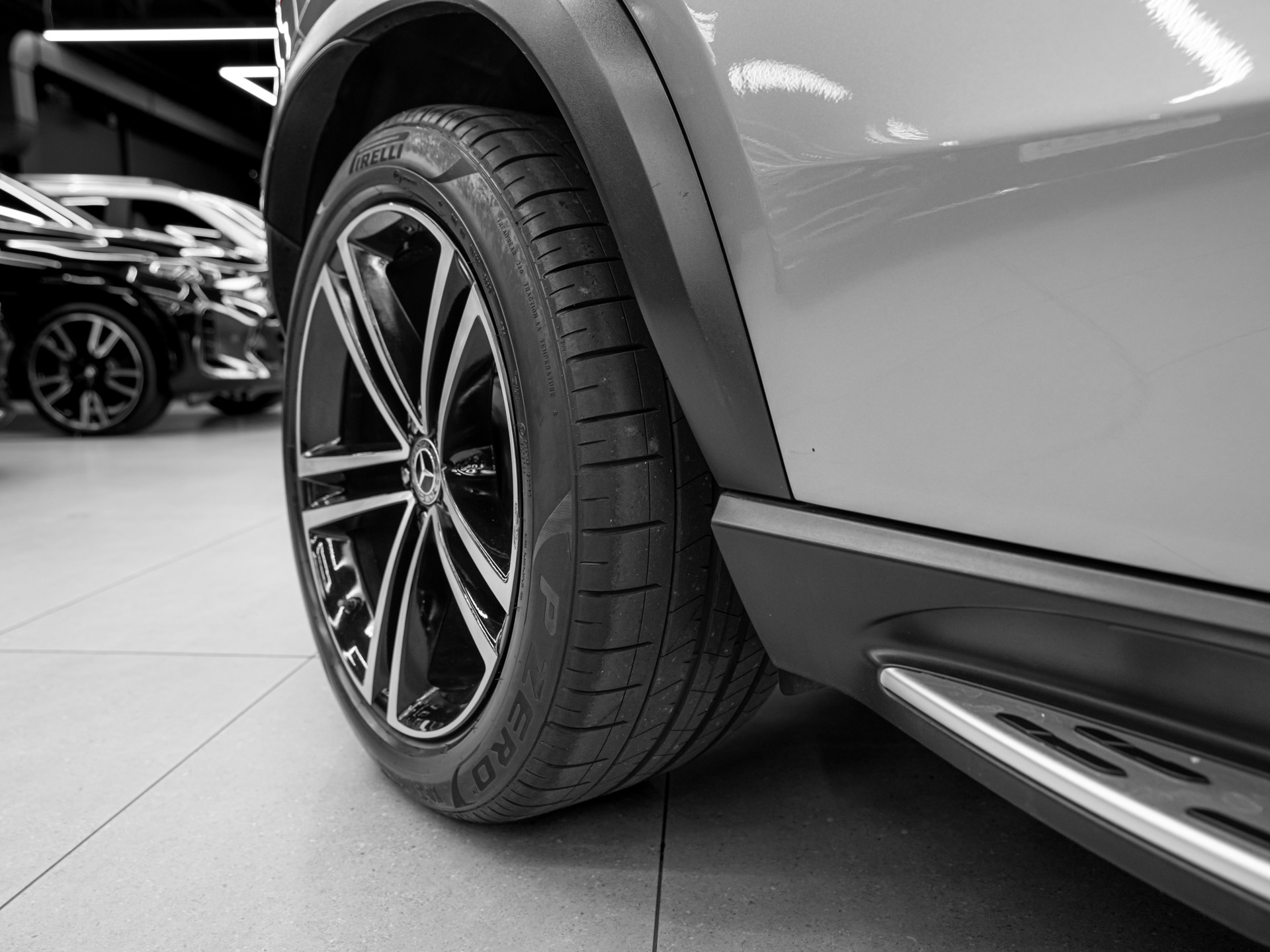 grey mercedes gle300d 9