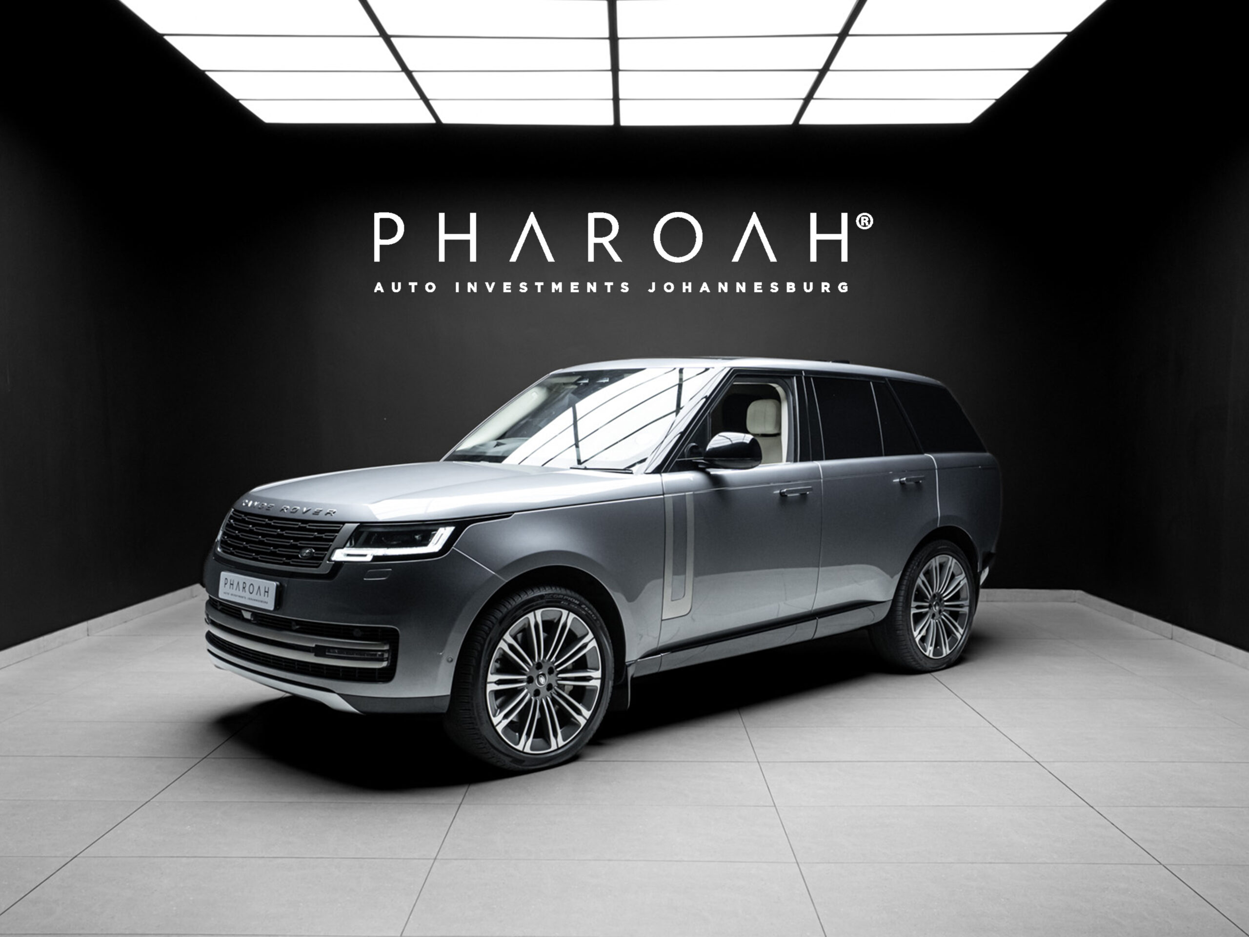grey range rover auto cover