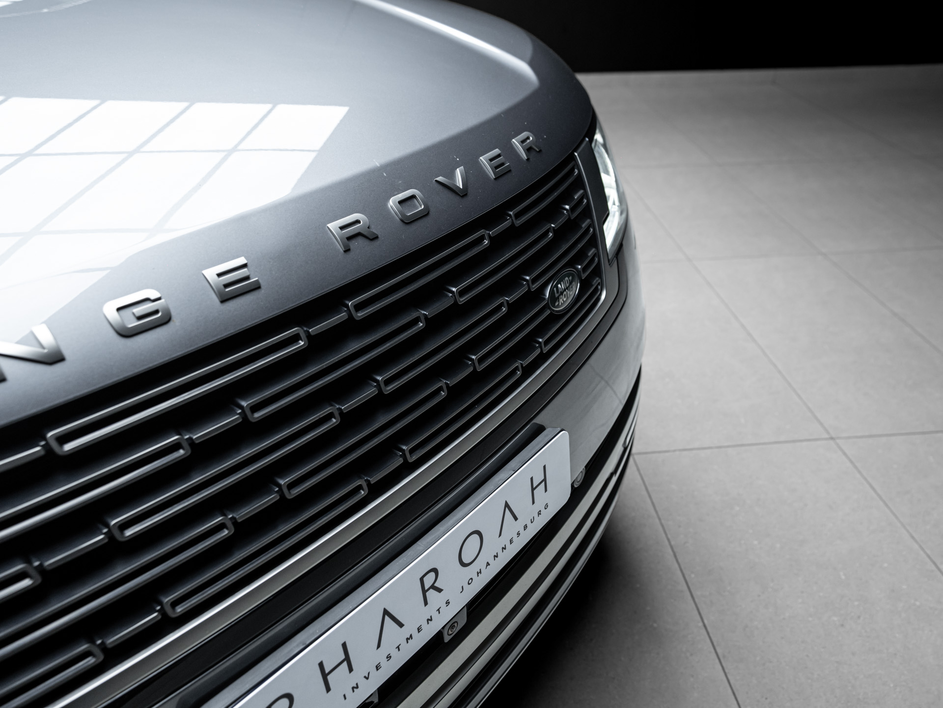 grey range rover autobiography 10