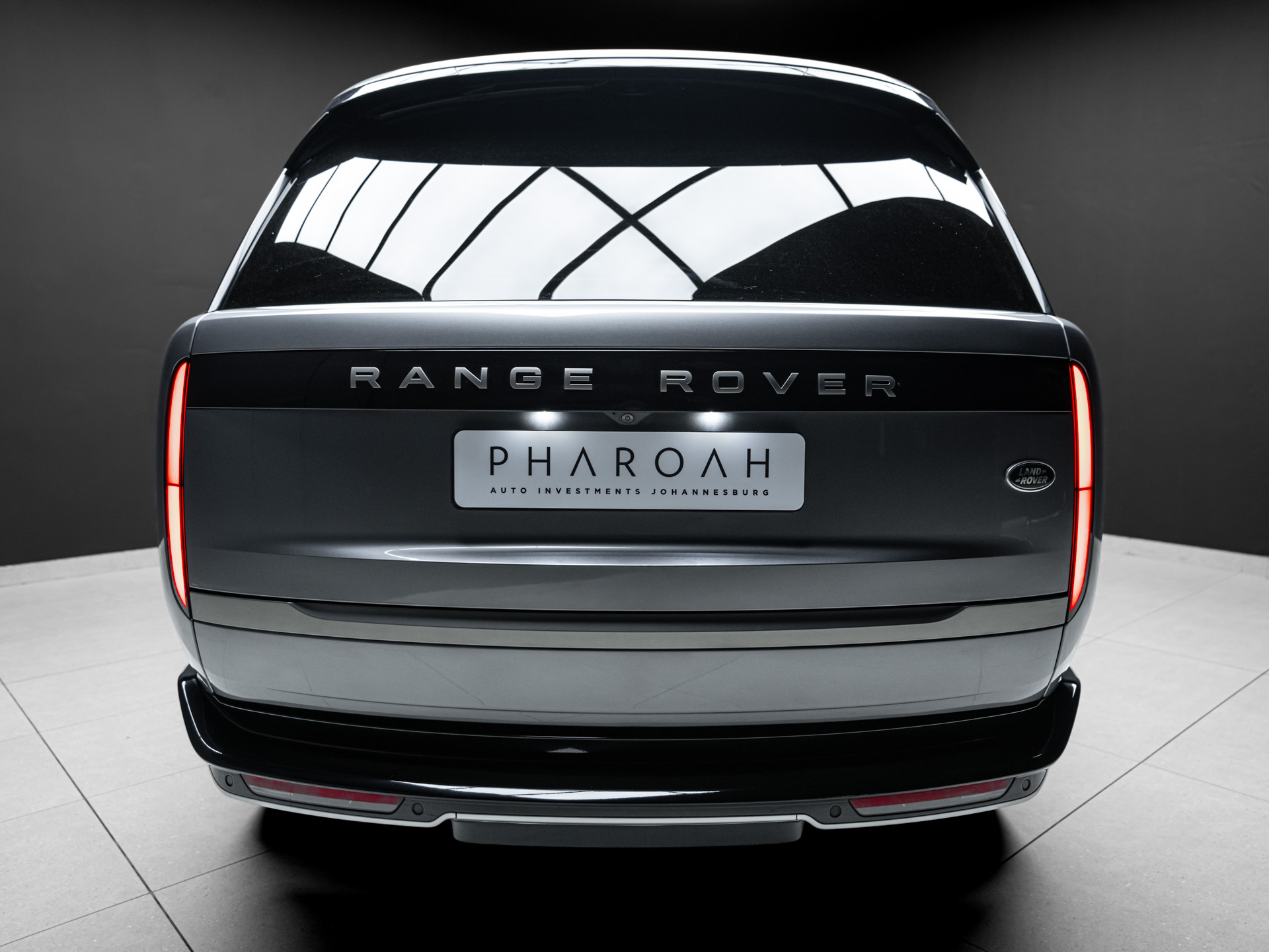 grey range rover autobiography 14
