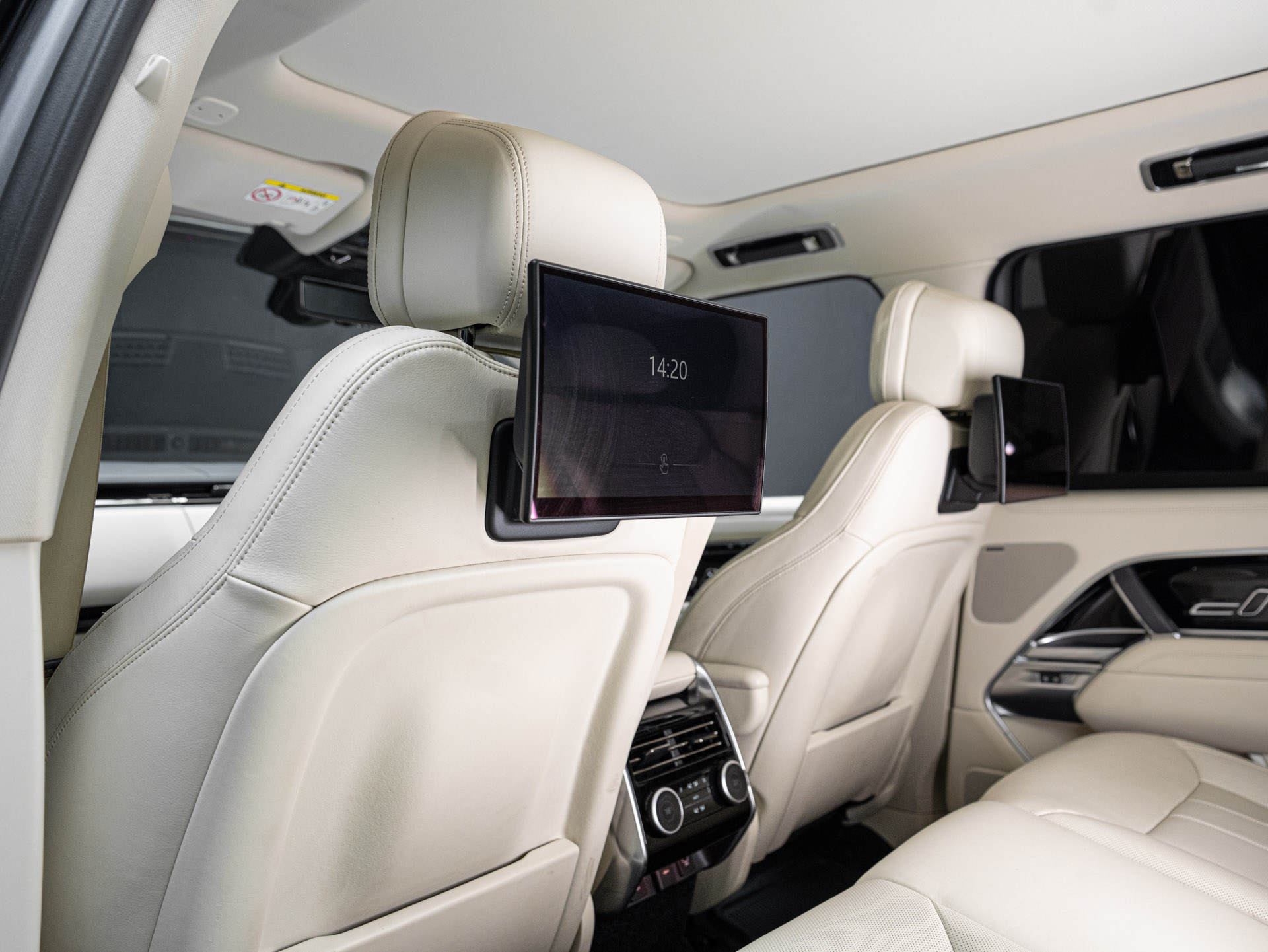 grey range rover autobiography 16