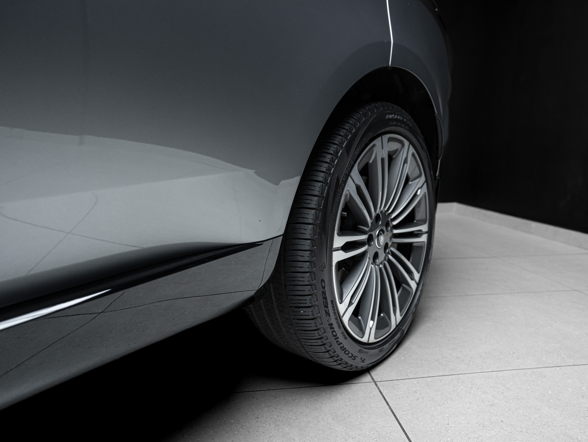 grey range rover autobiography 6