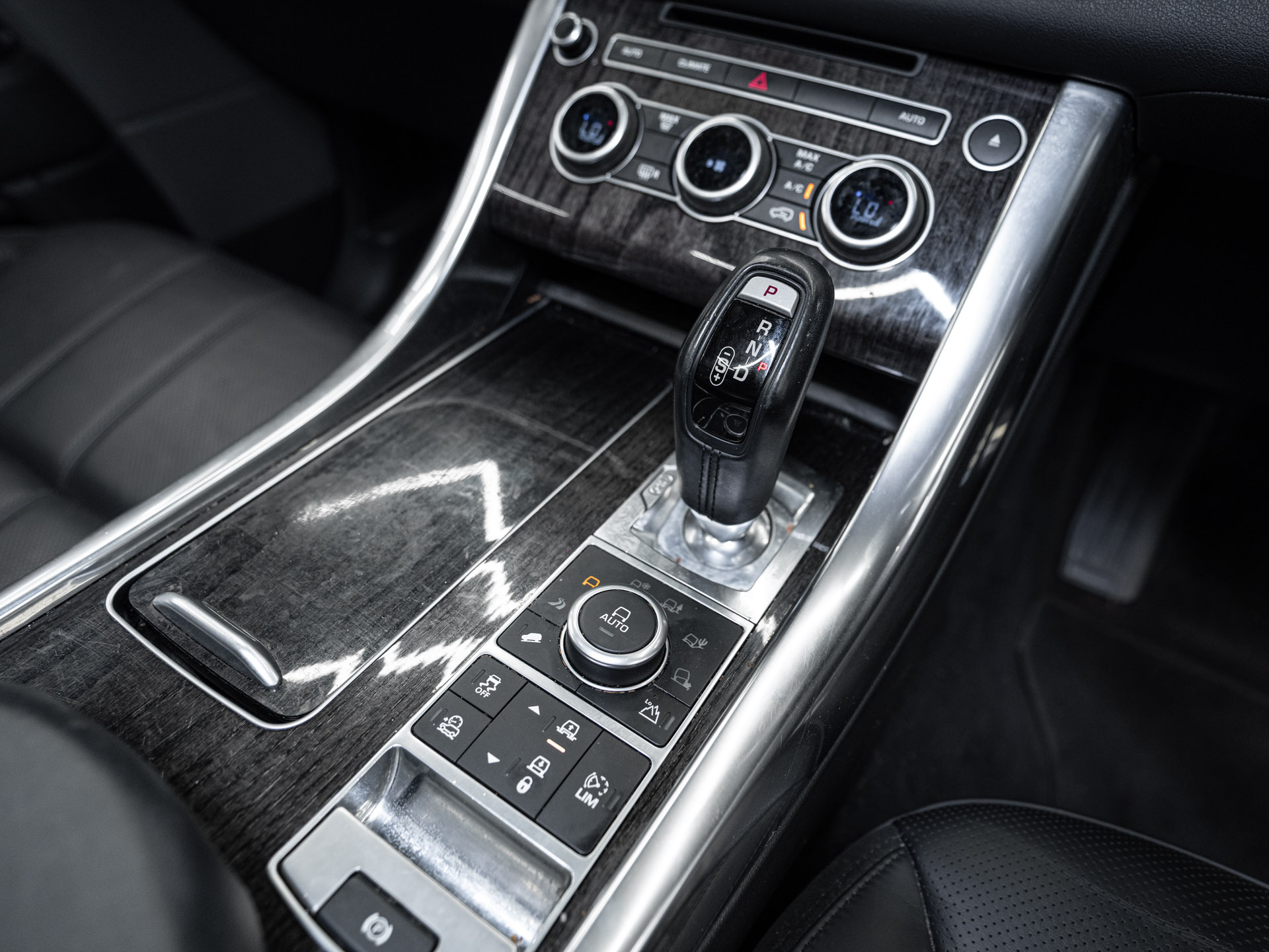 grey range rover sport sdv8 hse 22