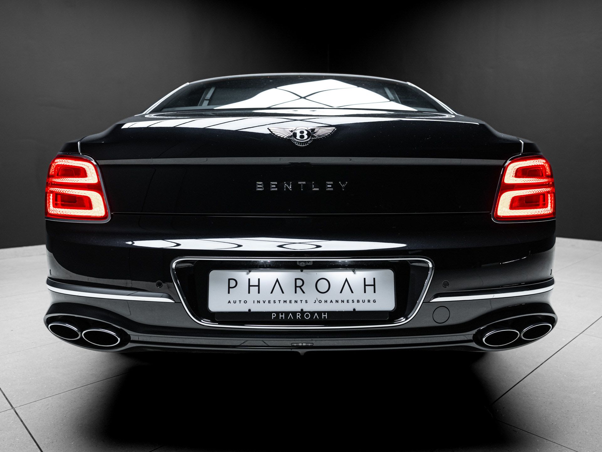 navy blue bentley flying spur azure 12