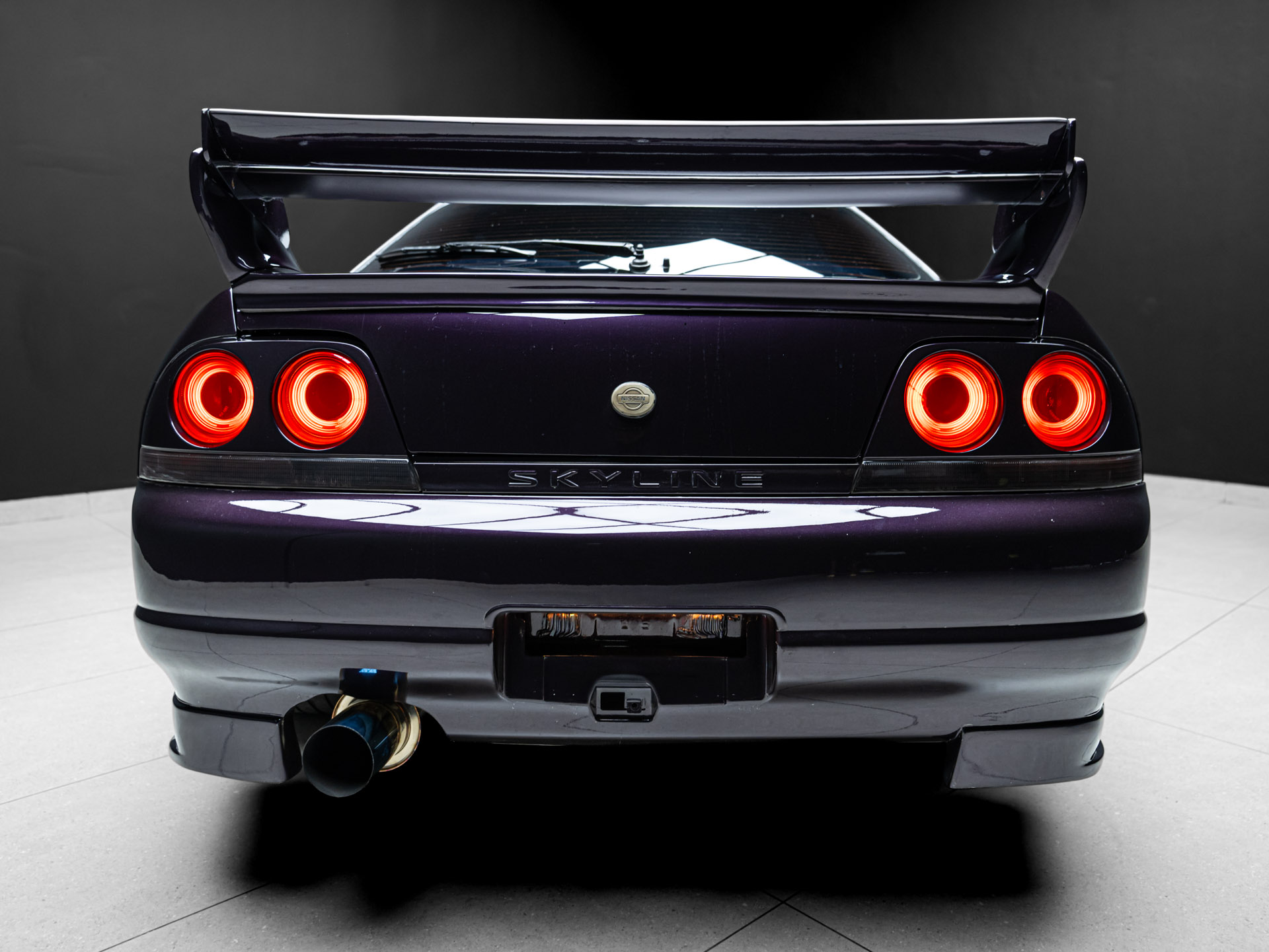 purple nissan skyline 16