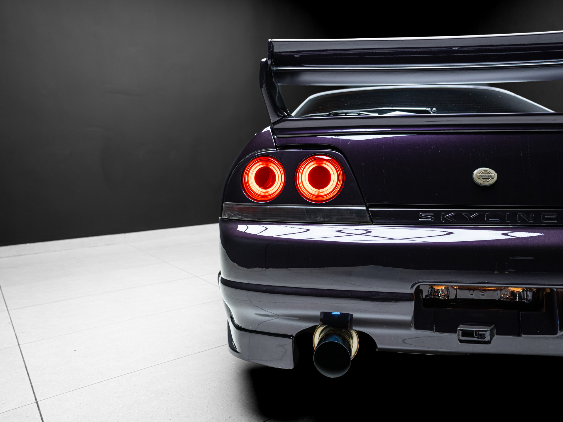 purple nissan skyline 17