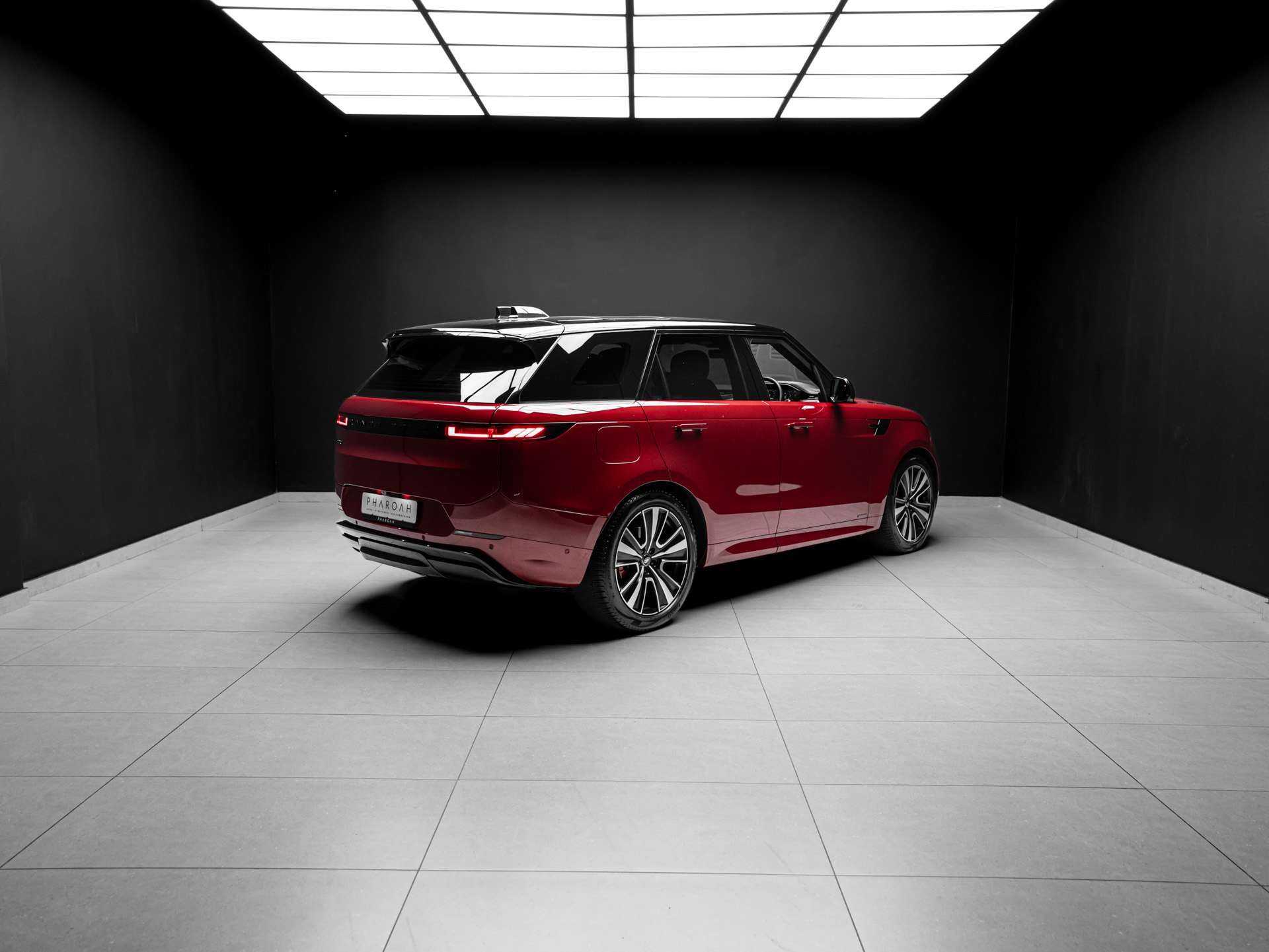 red range rover sport autobiography 12