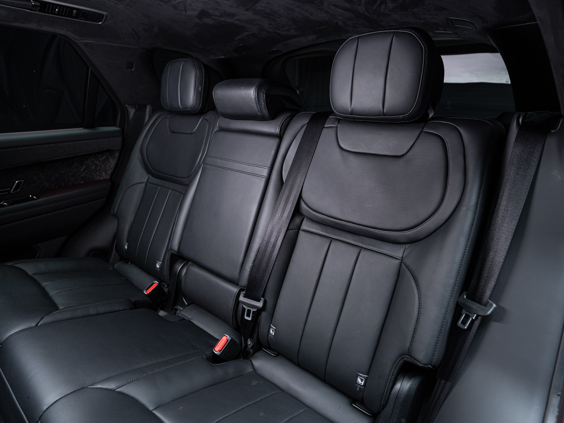 red range rover sport autobiography 27