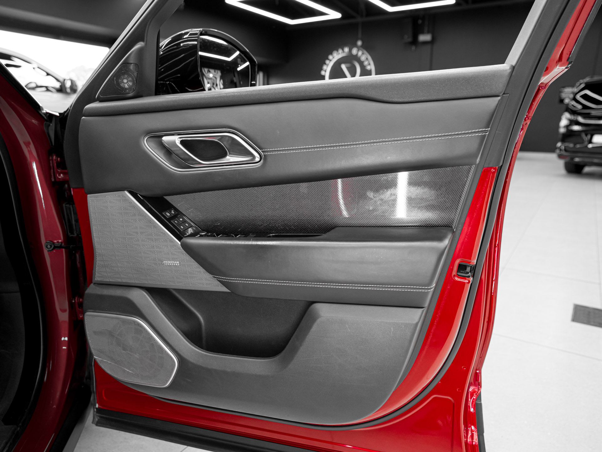 red range rover velar 16