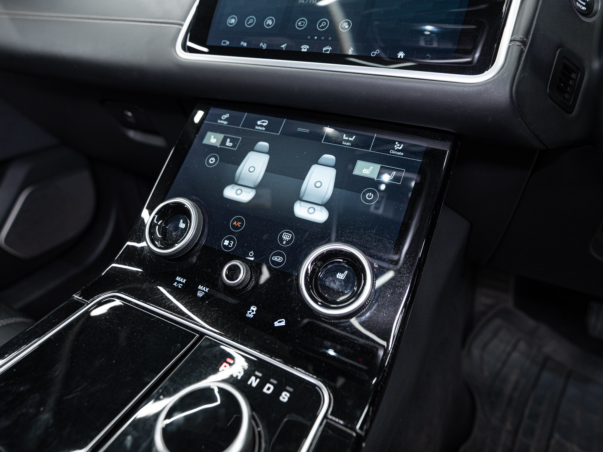 red range rover velar 23
