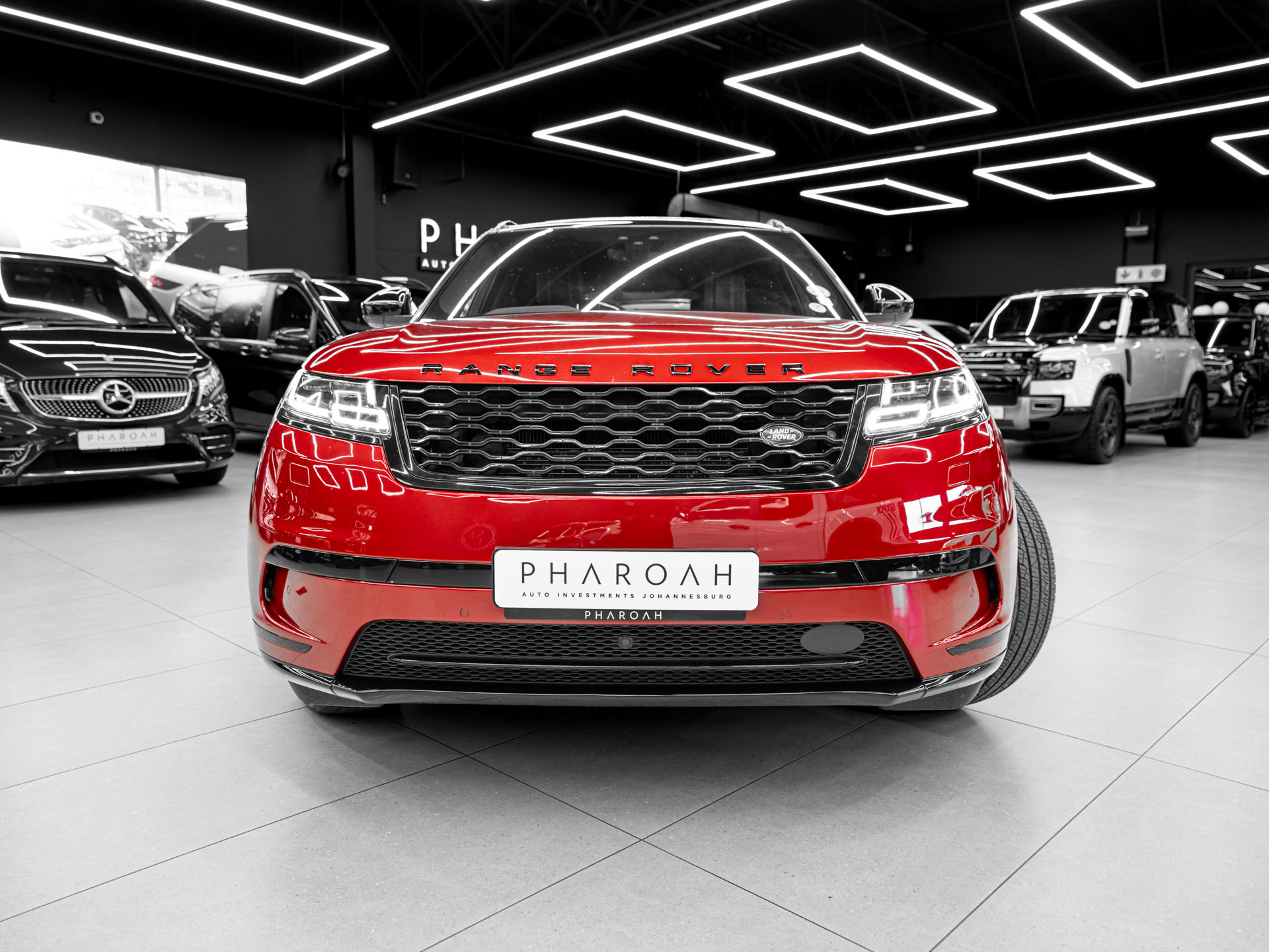 red range rover velar 4