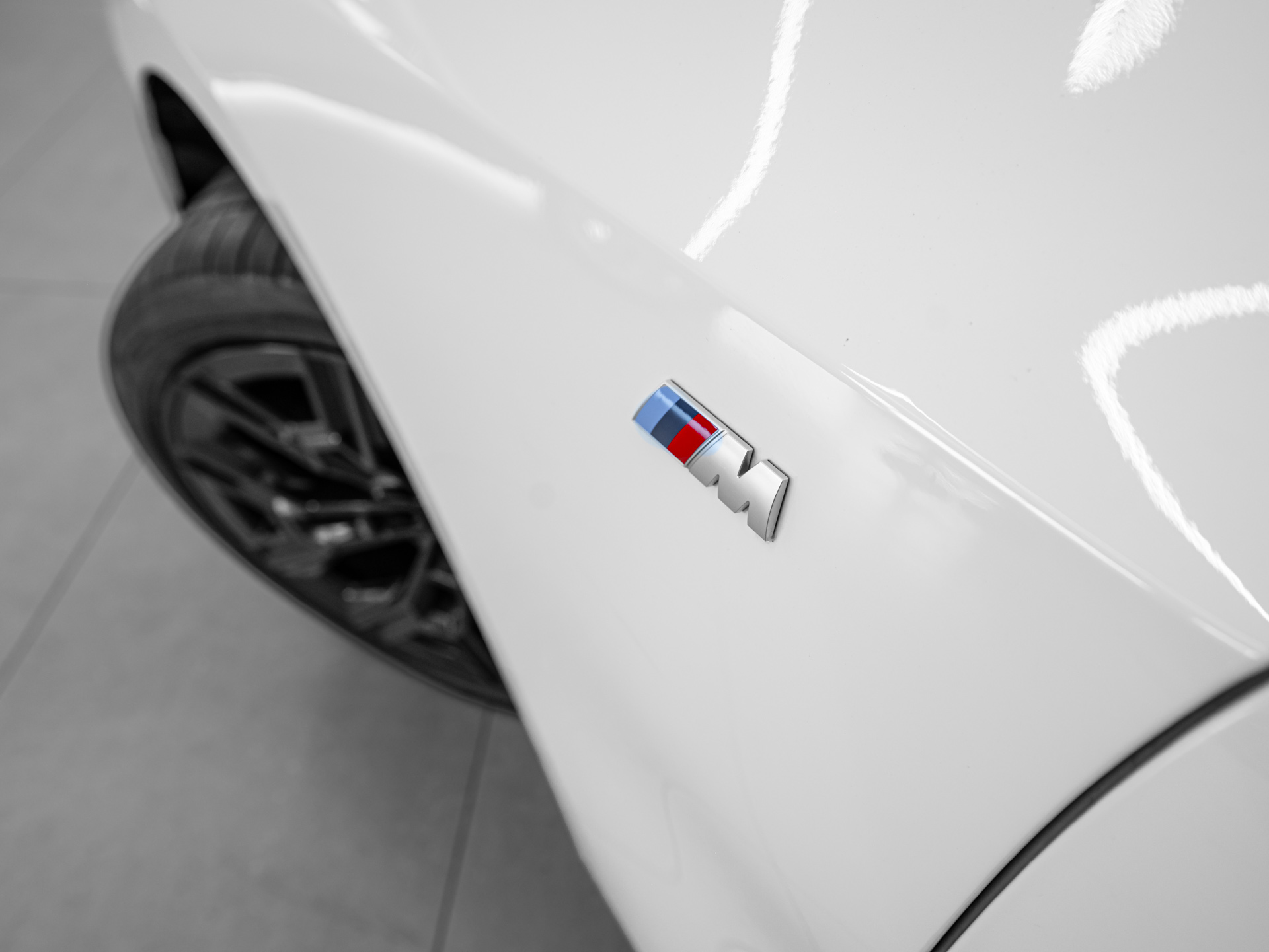 white bmw 520d 17