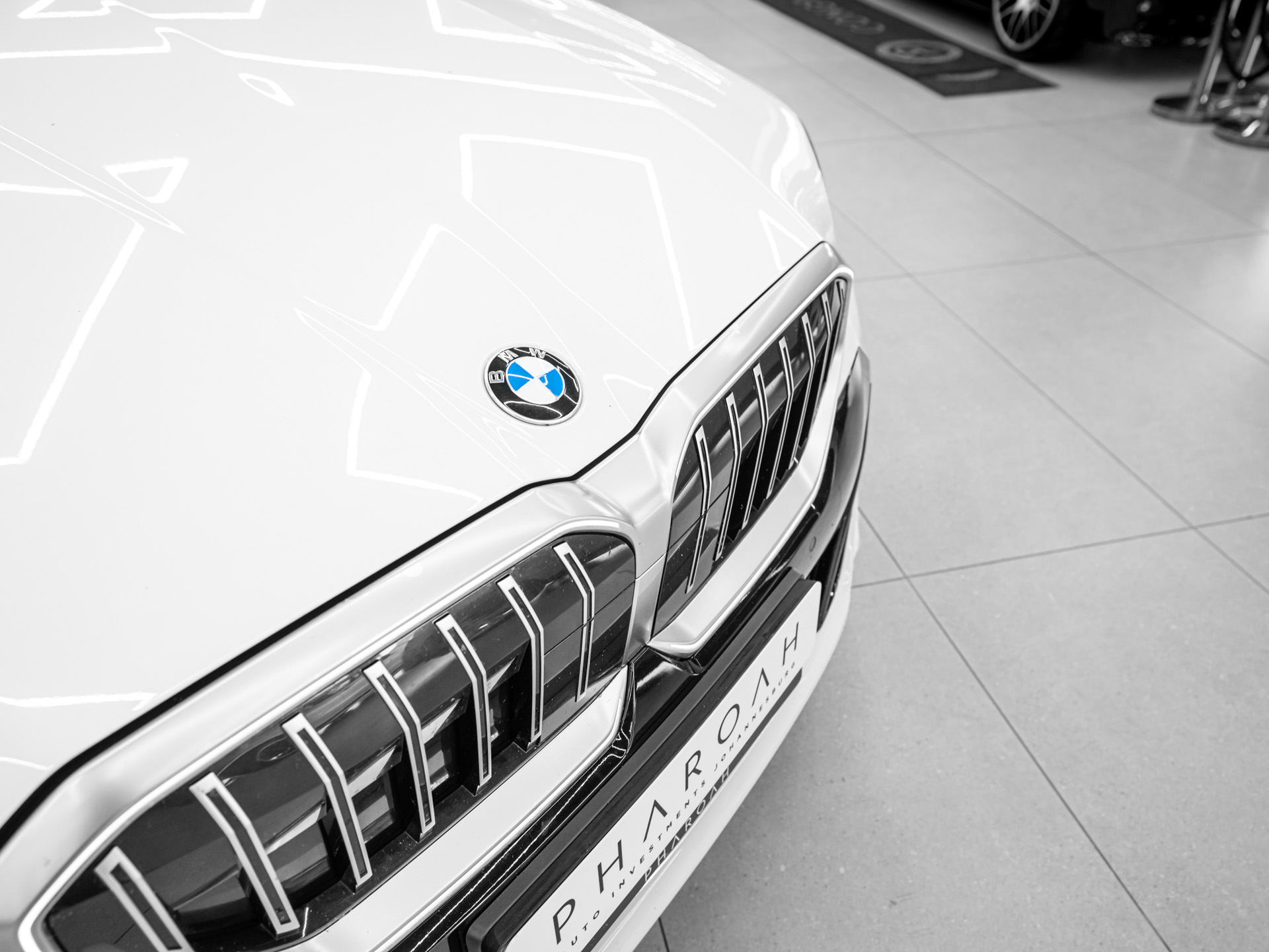 white bmw 520d 6