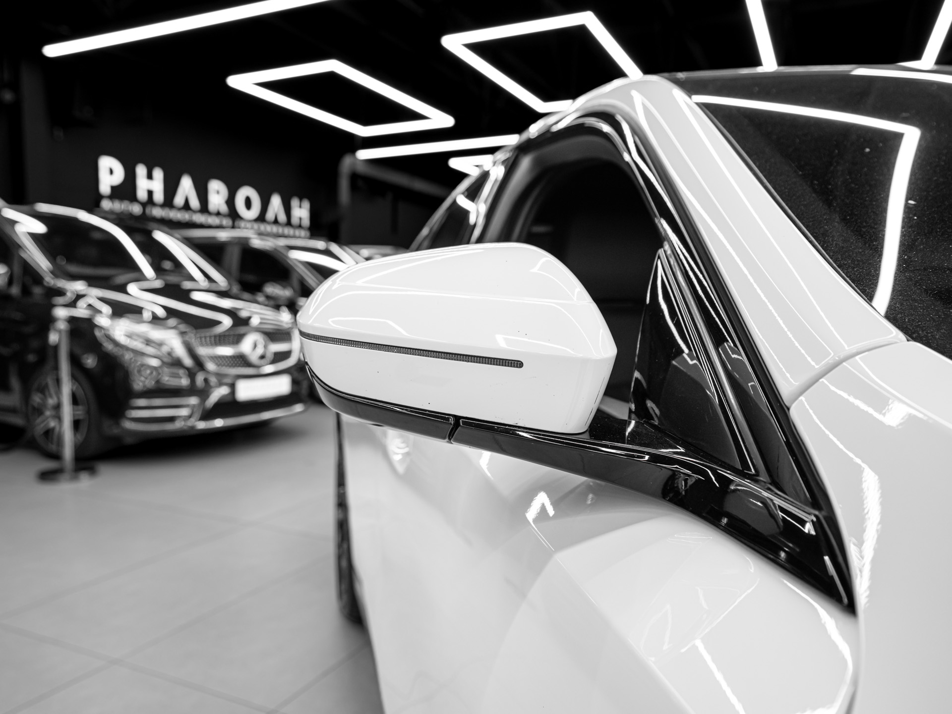 white bmw 520d 7