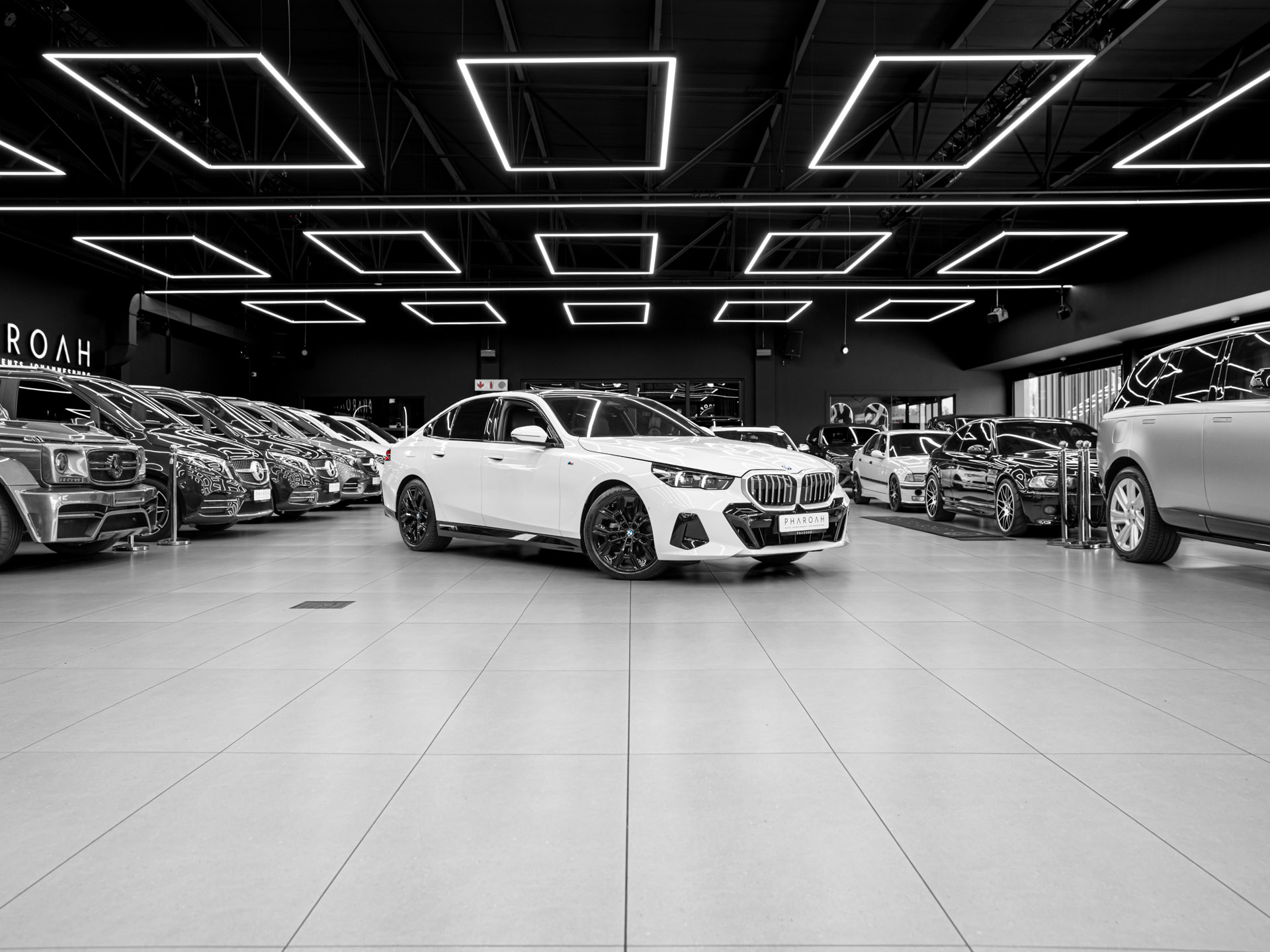white bmw 520d