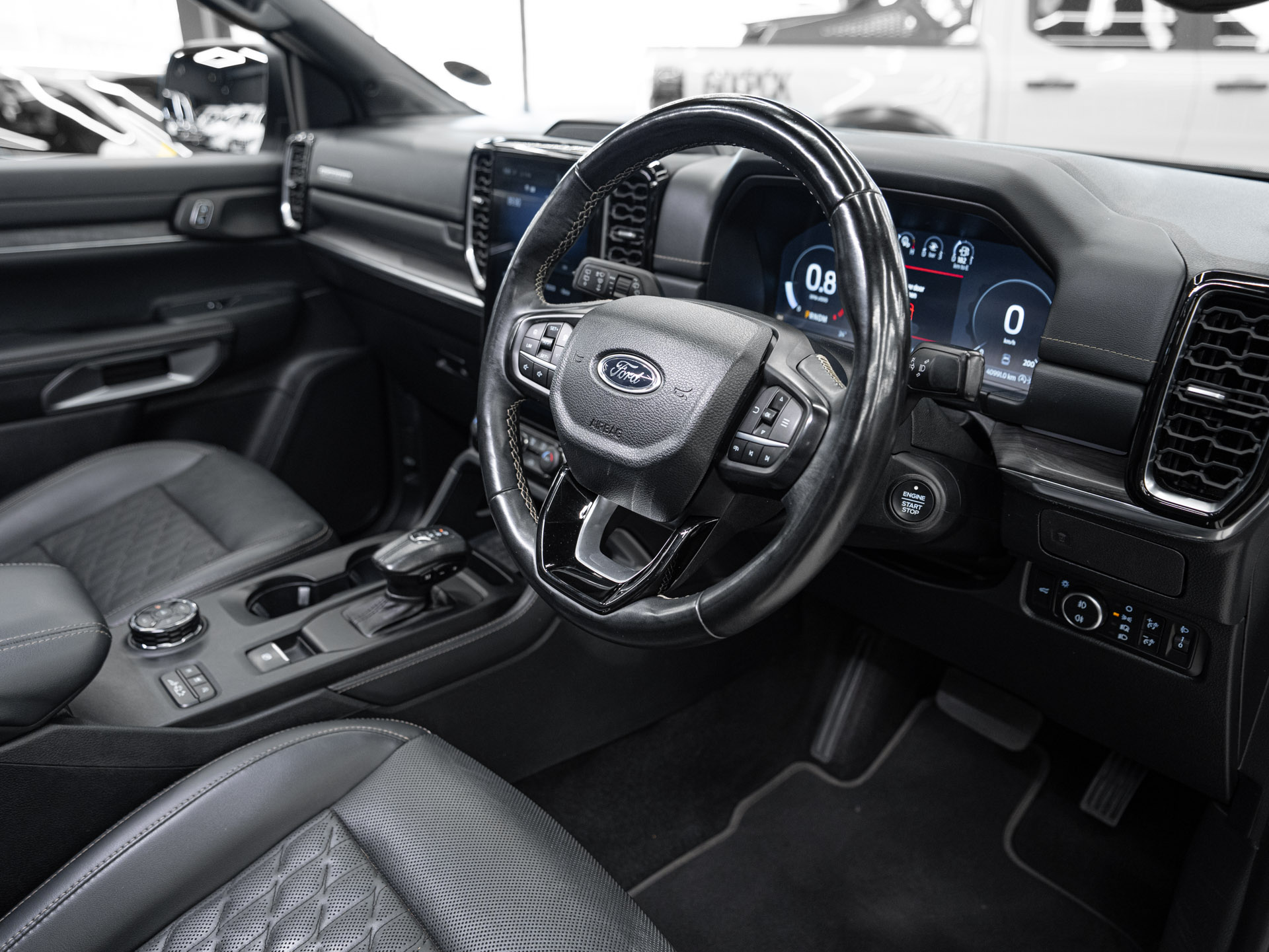 white ford everest platinum 19