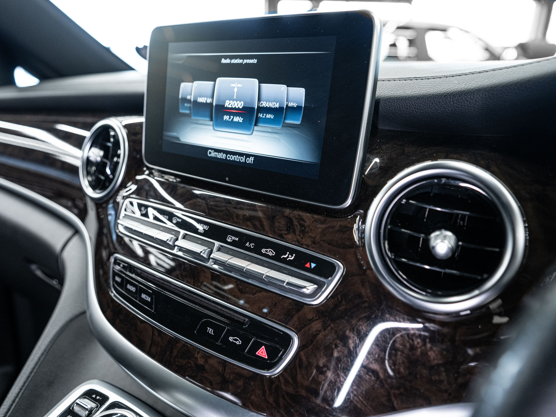 white mercedes benz v250d 22